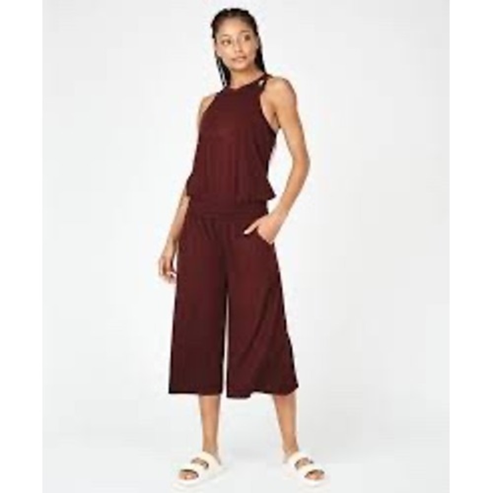 Sweaty Betty Burgundy‎ Racerback Wide Leg Cropped Jumpsuit  XS